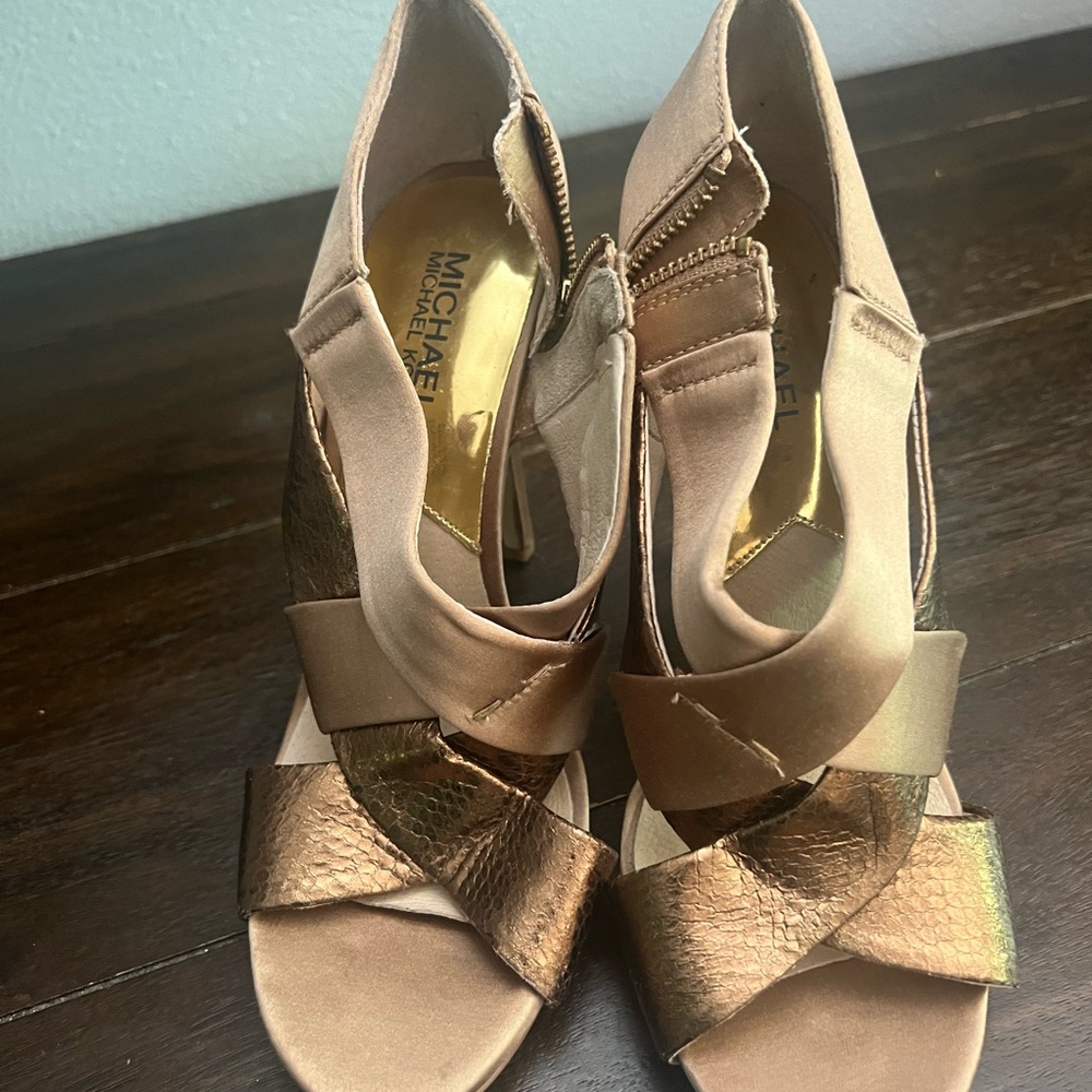Michael Kors Metallic Bronze and Tan Heels 7.5